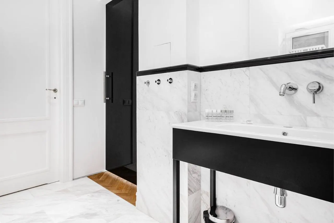Apartment Hoza 35 By Homeprime Warsaw