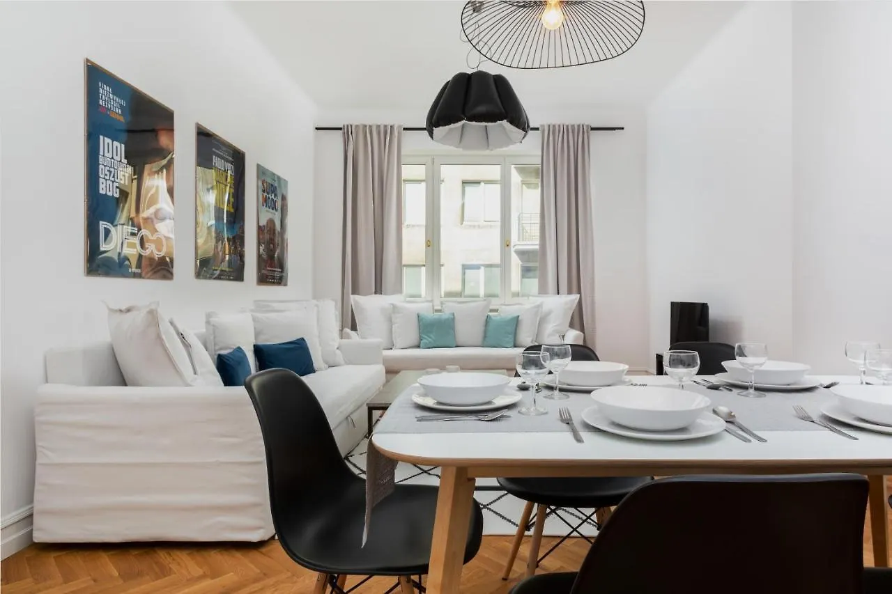 Hoza 35 By Homeprime Warsaw Apartment