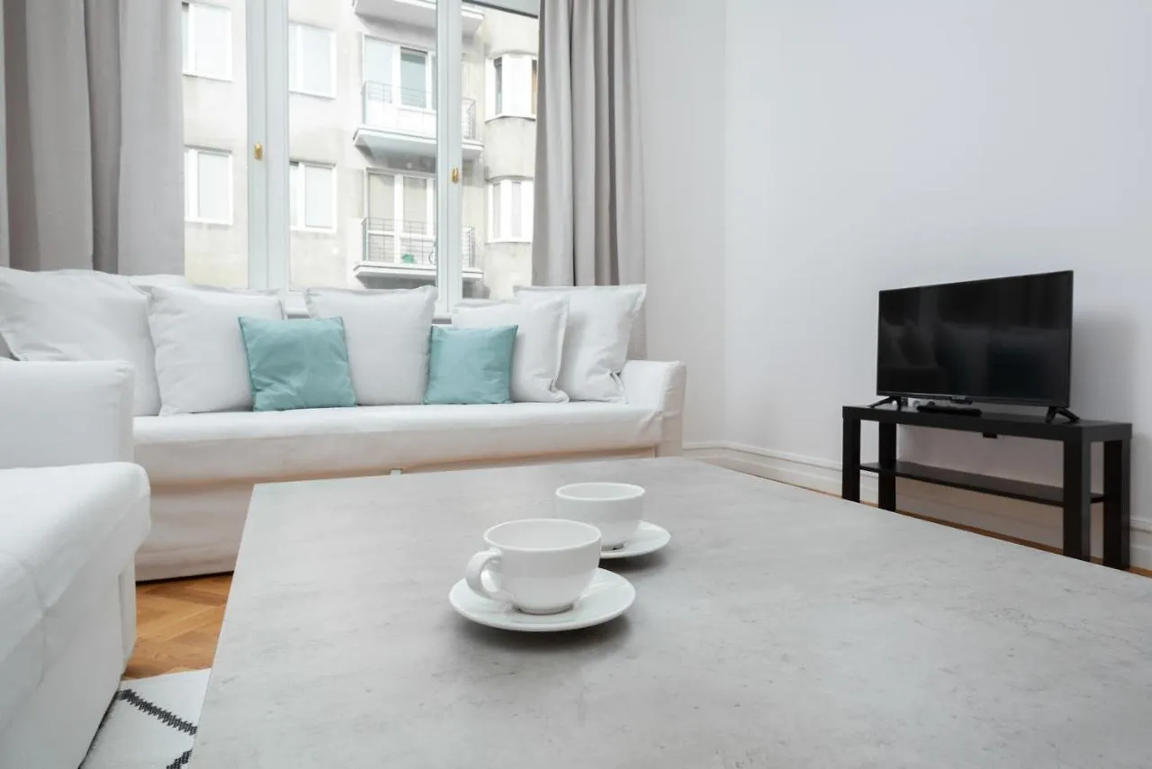 Apartment Hoza 35 By Homeprime Warsaw Poland
